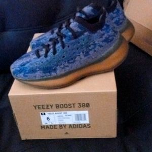 Yeezy 380 BOOST